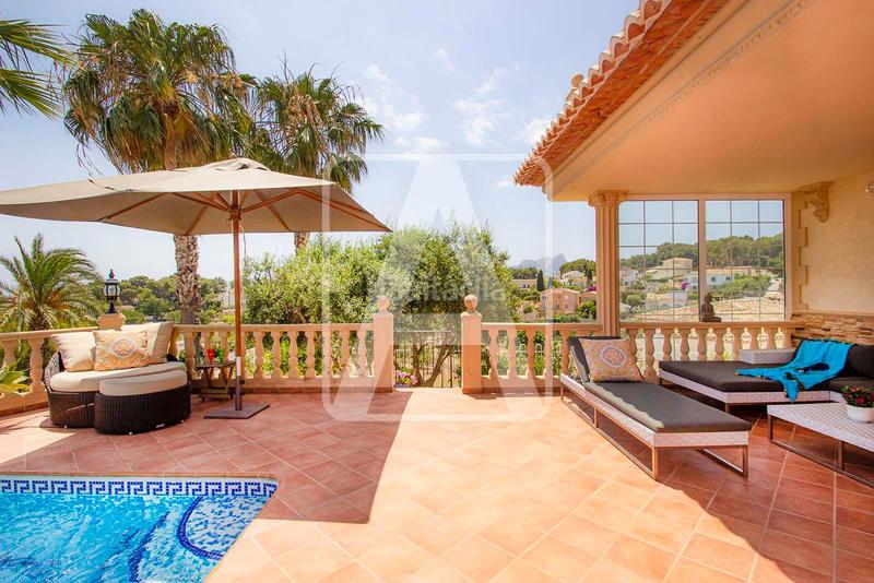 Foto 7df106a6-c868-4a4e-a8fc-6b0bb19cb724. Xalet amb calefacció aparcament piscina a Benissa pueblo Benissa