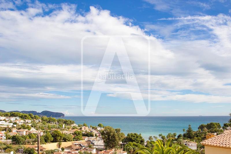 Foto a8c8b95c-b7db-4f40-9692-fd70de286838. Xalet amb calefacció aparcament piscina a Benissa pueblo Benissa