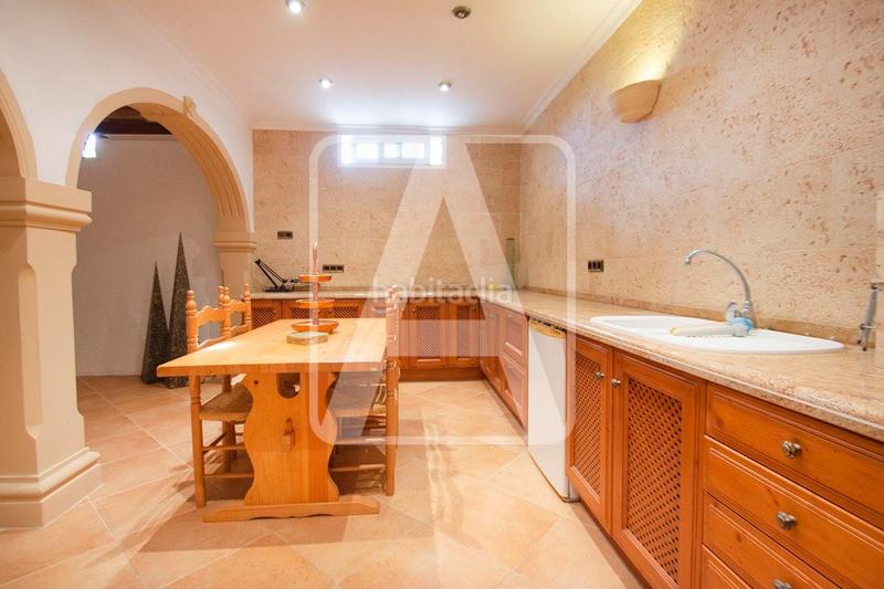 Foto e374d36d-d6d8-4baa-b2da-dc041fe7dde2. Xalet amb calefacció aparcament piscina a Benissa pueblo Benissa