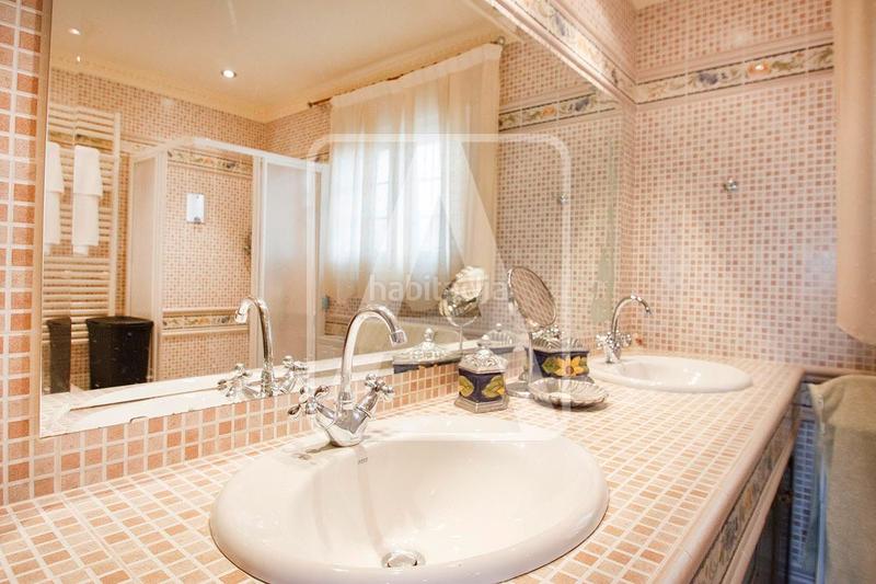 Foto faff1553-b58b-47bb-85fe-5d3820da5bc3. Xalet amb calefacció aparcament piscina a Benissa pueblo Benissa