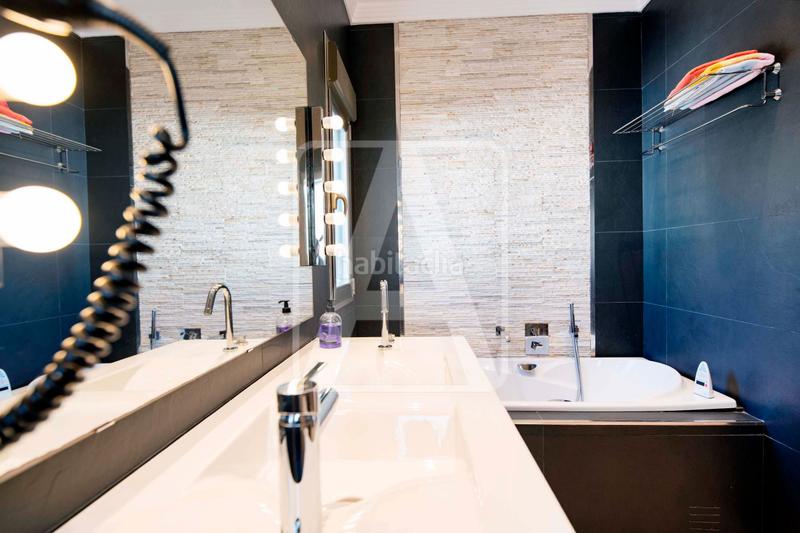 Foto 01aecea0-56ca-44ea-af58-bdc3415b00e8. Xalet amb calefacció piscina a La Fustera Benissa