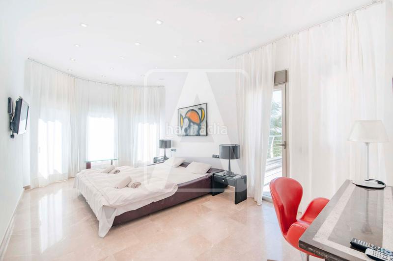 Foto 34d2607b-8aa7-4990-b074-e5d5517c9fa2. Xalet amb calefacció piscina a La Fustera Benissa