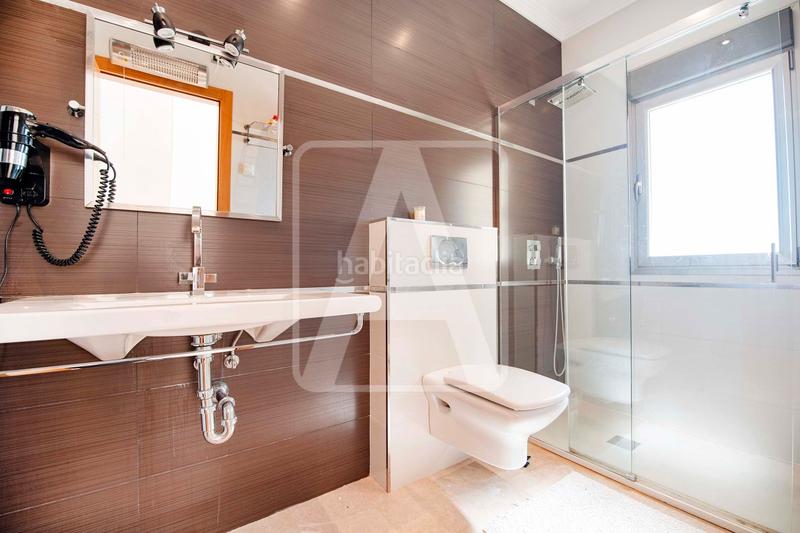 Foto 35215215-bd2e-4340-84ec-baa61b198b68. Xalet amb calefacció piscina a La Fustera Benissa