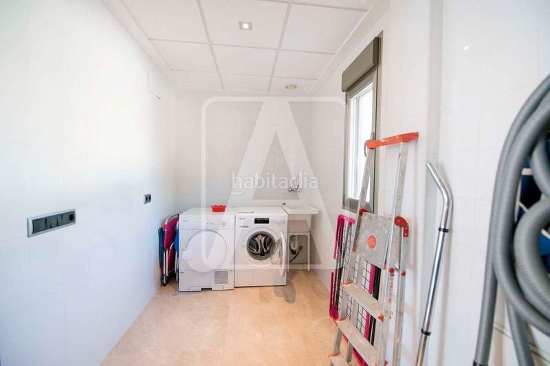 Foto 4901a1fa-3cb7-405d-9c5c-9cd1ea7b6b1c. Xalet amb calefacció piscina a La Fustera Benissa