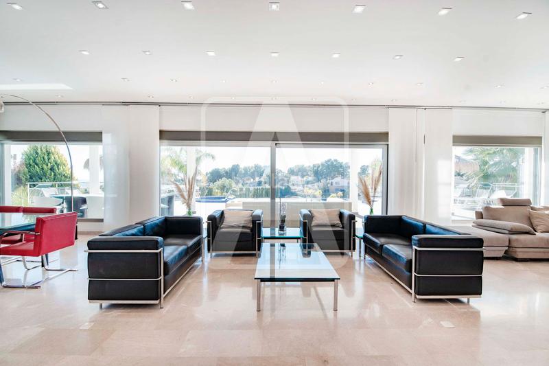 Foto 7f2e1eb8-9391-48c6-aac0-510daaae8aeb. Xalet amb calefacció piscina a La Fustera Benissa