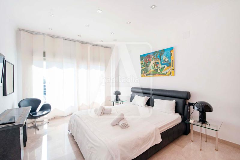 Foto a98ddf53-b81f-4cab-9d3d-1ead35d66e48. Xalet amb calefacció piscina a La Fustera Benissa