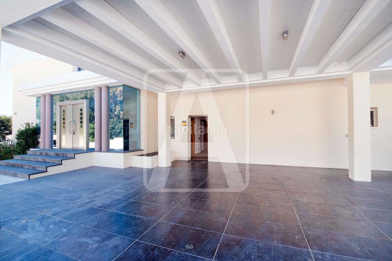 Foto afb0e745-81dd-4c30-b91f-d0fc6c950305. Xalet amb calefacció piscina a La Fustera Benissa