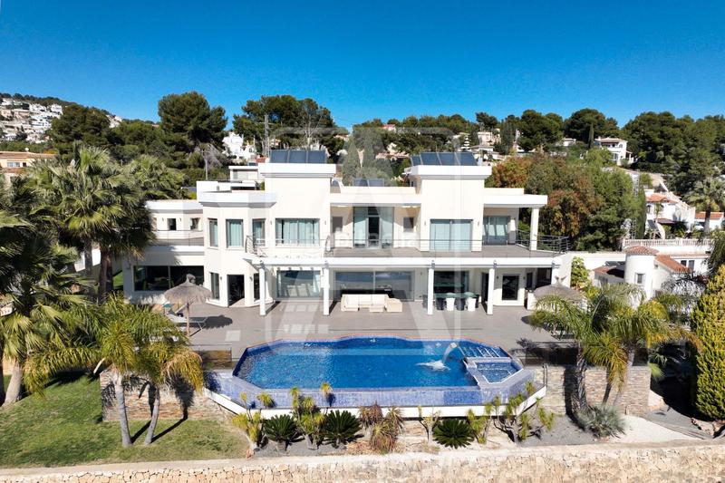 Foto b0b082d3-8886-40be-80f5-51ae0e272233. Xalet amb calefacció piscina a La Fustera Benissa