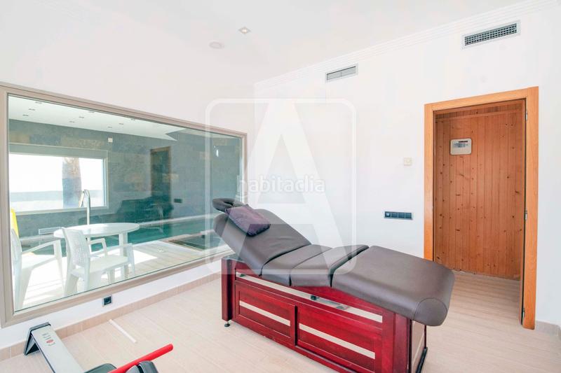 Foto c6bb89a5-1140-4ff5-9873-ff546a2f0200. Xalet amb calefacció piscina a La Fustera Benissa