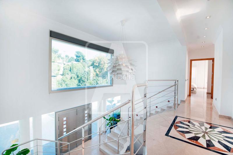 Foto e4e5585b-ba3f-46f8-875f-6342bb33d155. Xalet amb calefacció piscina a La Fustera Benissa