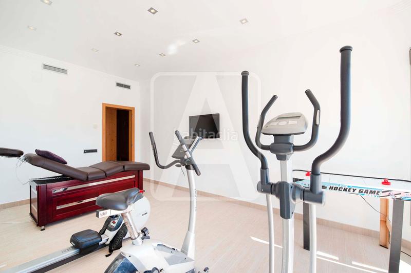 Foto fbb5bfc0-3fa6-4441-ba5a-6839f861f2b3. Xalet amb calefacció piscina a La Fustera Benissa