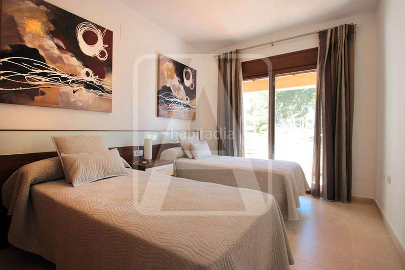 Foto 99433fbe-3e12-416c-82f4-1098154b2da3. Xalet amb calefacció aparcament piscina a Pinar de Advocat-Cometa Moraira