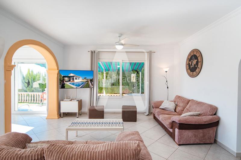 Foto 17cadee2-5910-4081-9c5f-d22efed48a2f. Chalet with heating parking pool in Carrió - La Merced - Los Pinos Calp