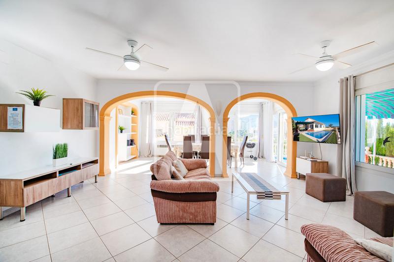 Foto 19de2b6c-b53f-4a80-86c2-65b8ca64a567. Chalet with heating parking pool in Carrió - La Merced - Los Pinos Calp