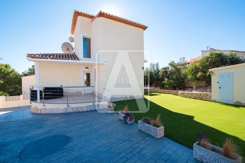 Foto c6d1f8b9-e860-48b9-8f8f-c8f6b3e21c2b. Chalet with heating parking pool in Carrió - La Merced - Los Pinos Calp