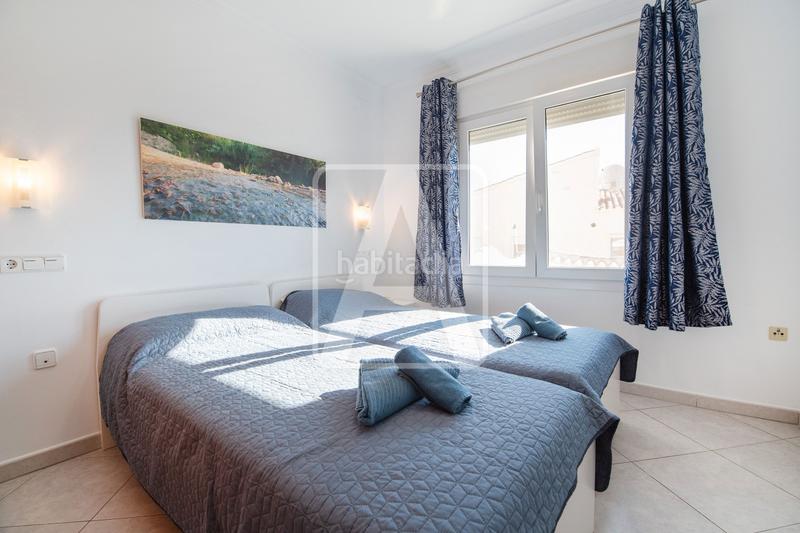 Foto f99bd50d-2673-472b-8d39-f37b254bfe4a. Chalet with heating parking pool in Carrió - La Merced - Los Pinos Calp