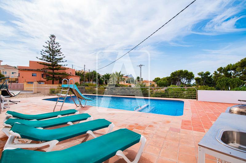 Foto 5a2e09b1-2e40-41ec-8a54-7355be937f3b. Xalet amb calefacció aparcament piscina a Carrió - La Merced - Los Pinos Calp