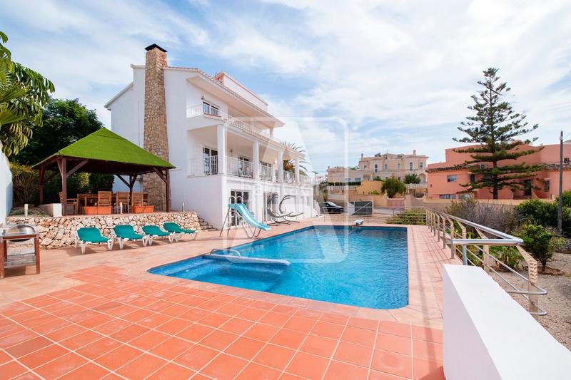 Foto ac779281-ed32-42c4-bfca-23316bddd0be. Xalet amb calefacció aparcament piscina a Carrió - La Merced - Los Pinos Calp