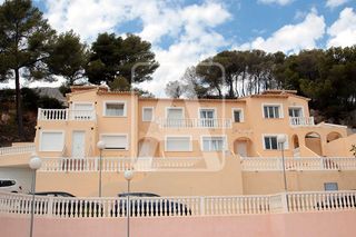 Casa pareada en Gargasindi. Pareado en venta en calpe, corralets