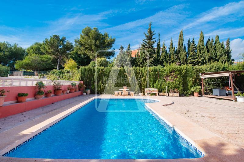 Foto 139f0acd-5c47-4995-831f-f05a777e3942. Chalet villa en venta e, la merced en Carrió - La Merced - Los Pinos Calp