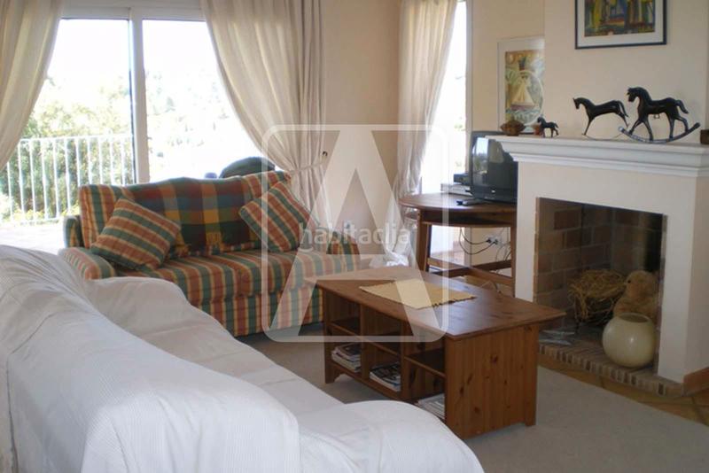 Foto 15cf1305-b625-40b9-991d-36b8da51b7f0. Maison avec chauffage parking piscine dans Pinar de Advocat-Cometa Moraira