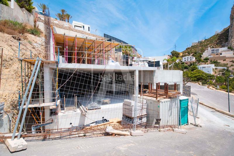 Foto 1ff9ff4e-2c59-45e0-a2e4-806d3725f2fd. Chalet con riscaldamento parcheggio piscina in Maryvilla Calp