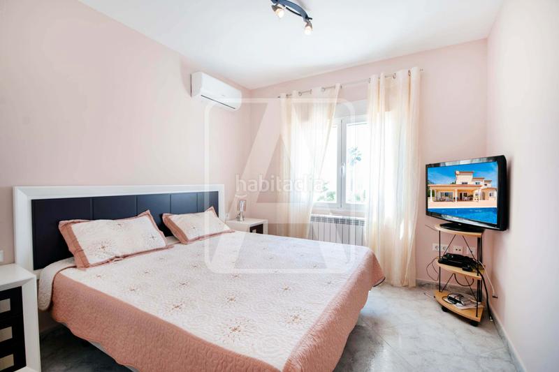 Foto 02021206-02b2-46ae-9bfd-efa4d9fa4a3b. Chalet mit parking pool in Gargasindi - Garduix - Colina del Sol Calp