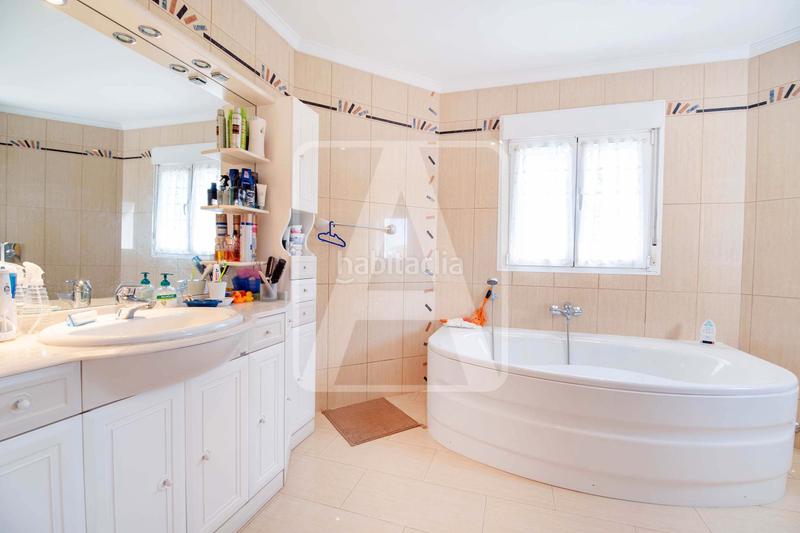 Foto da2a3be8-244a-42f9-a732-b6b8da814558. Chalet mit parking pool in Gargasindi - Garduix - Colina del Sol Calp