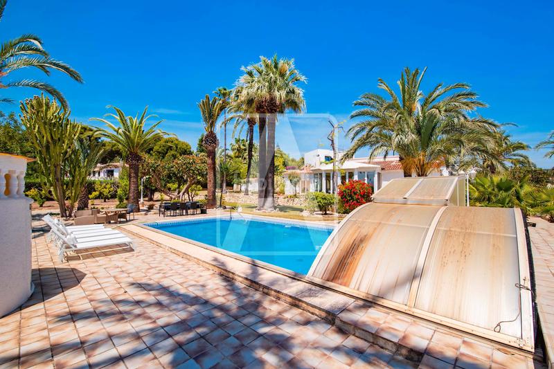 Foto 0fc5e955-7361-4fe3-ae8a-621ec6764d26. Chalet avec chauffage parking piscine dans Cala Advocat-Baladrar Benissa