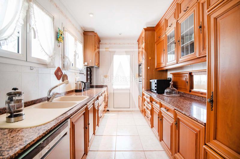 Foto 24221a79-bb9f-4ec9-ba4a-6b8c4363fb32. Chalet avec chauffage parking piscine dans Cala Advocat-Baladrar Benissa