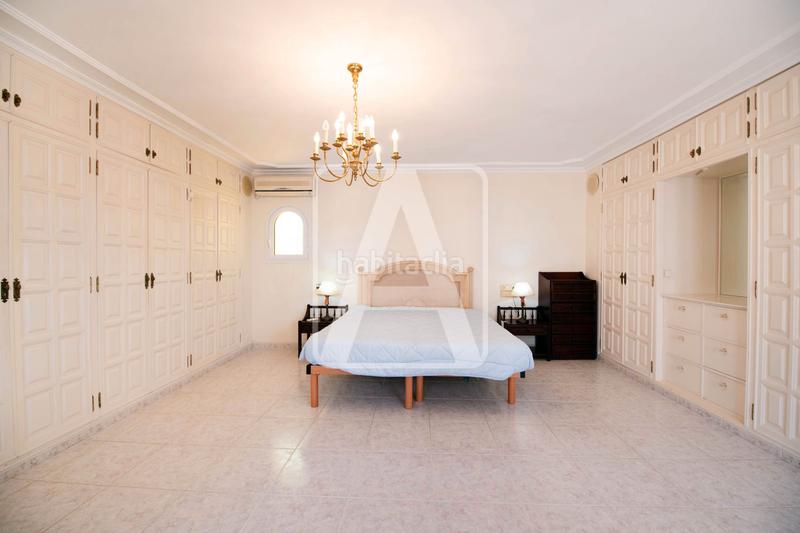 Foto 527a1b93-dad3-4a4e-ae47-dcb7d4b6a89b. Chalet avec chauffage parking piscine dans Cala Advocat-Baladrar Benissa