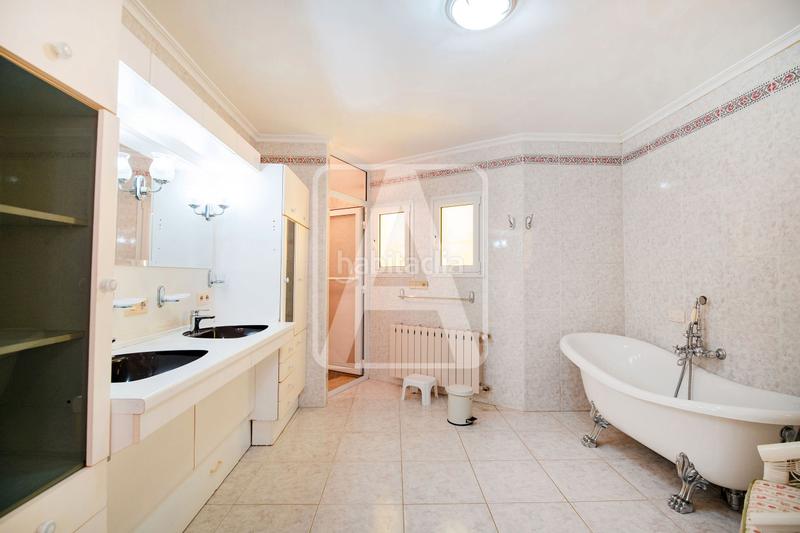 Foto 839a767c-9e7a-4a31-bf54-0d4a505340be. Chalet avec chauffage parking piscine dans Cala Advocat-Baladrar Benissa