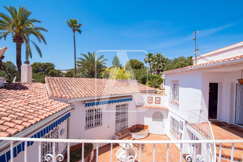 Foto ddffe708-2835-406d-bb9b-8d9f6dfa7741. Chalet avec chauffage parking piscine dans Cala Advocat-Baladrar Benissa