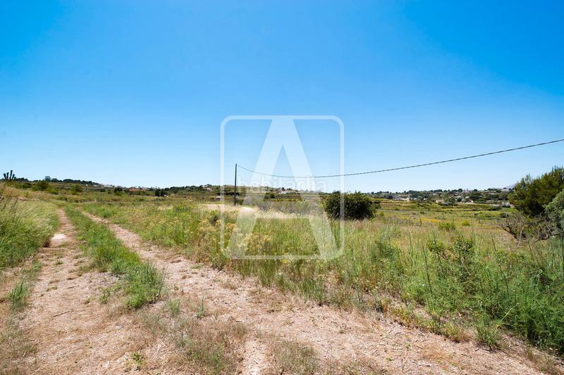 Foto ff7ba2d9-0240-44df-98e5-54a3d36be0be. Chalet villa en venta , benimarco en Teulada