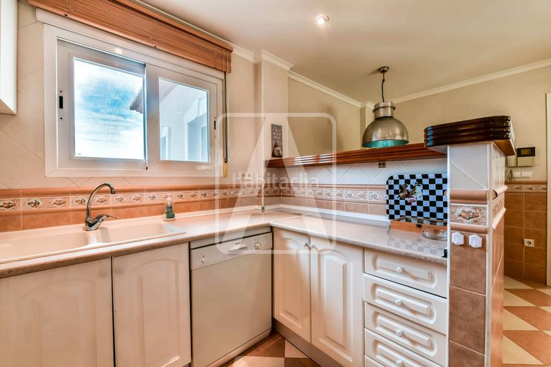 Foto 10b33e73-ffda-4f23-815d-6f2218d9d82f. Chalet villa en venta e, oltamar en Oltamar - Cucarres Calp