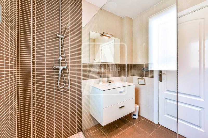 Foto 45218735-110a-4743-a9f0-6137cfdbaf06. Chalet villa en venta e, oltamar en Oltamar - Cucarres Calp