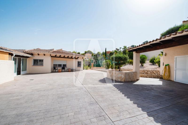 Foto 2bc06b95-0512-4c82-8fcb-b6c0732c99ab. Chalet avec chauffage parking piscine dans Cometa Calp