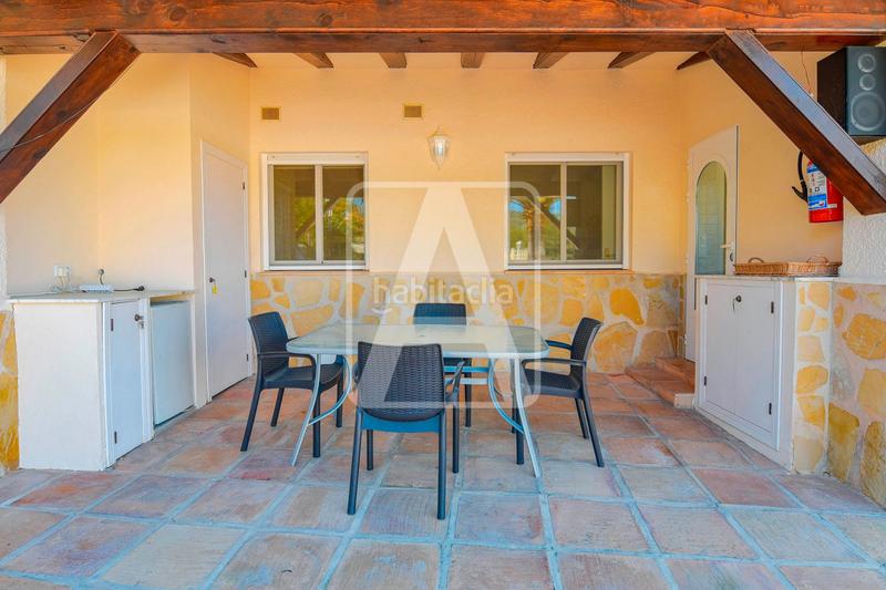 Foto 7f9dff54-ced0-42fa-a850-5c145ac090ed. Chalet avec chauffage parking piscine dans Cometa Calp