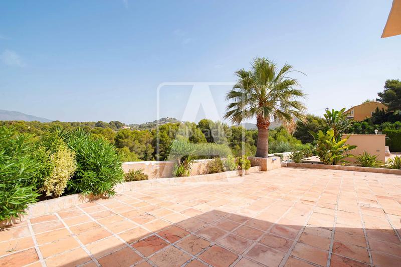 Foto fe59e4eb-c3bb-4055-89fe-7c7ff99e03e9. Chalet avec chauffage parking piscine dans Cometa Calp