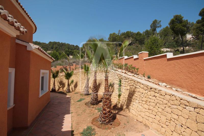 Foto 2ab331bc-11db-4228-a6de-feac8a7ab0e0. Chalet avec piscine dans Partida Comunes-Adsubia Xàbia