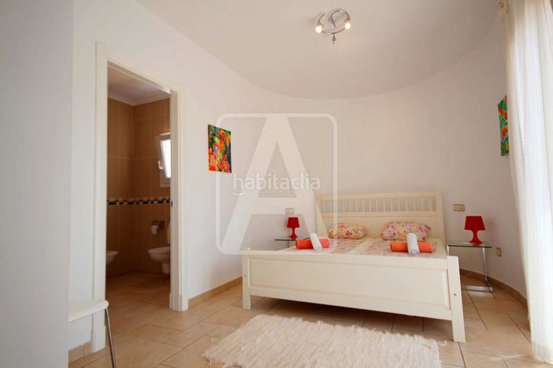 Foto f6b4d885-ec7e-4a46-aa44-86a7780247e5. Chalet avec piscine dans Partida Comunes-Adsubia Xàbia