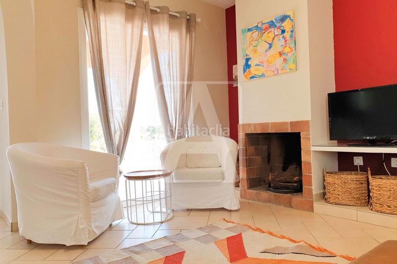 Foto 58d6906e-3d01-4631-86ba-8f9263a7e246. Xalet amb piscina a Partida Comunes-Adsubia Xàbia