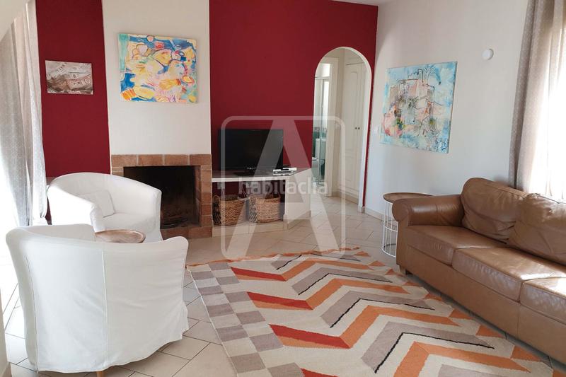 Foto c9a05f7f-e0a3-4b15-bde2-dd8bcaa3e893. Xalet amb piscina a Partida Comunes-Adsubia Xàbia