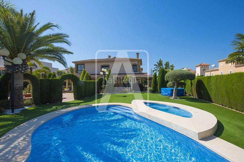 Foto e977c697-b31c-4144-8189-b51751e77e12. Chalet villa en venta e, casanova en Marisol Park - Ortembach - Los Almendros Calp