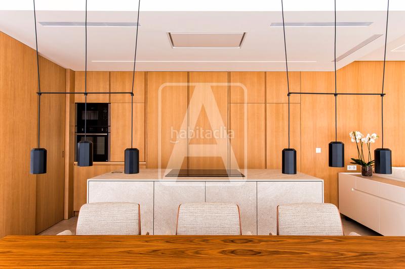 Foto 3ba60801-195b-48d4-aedf-7fc9d7f5ee55. Chalet avec cheminée parking piscine dans La Fustera Benissa