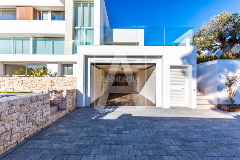 Foto 4246b1ba-3365-4650-9880-aadc001db23d. Chalet avec cheminée parking piscine dans La Fustera Benissa