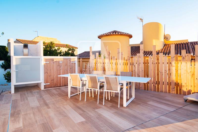 Foto 389333bd-7f80-4f8e-9f32-d1d7ae196299. Chalet villa en venta e, casanova en Marisol Park - Ortembach - Los Almendros Calp