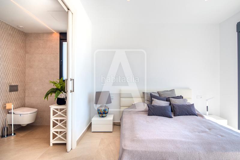 Foto 4c2d984e-384a-4ba3-ab62-6e43261d675d. Chalet villa en venta en La Fustera Benissa