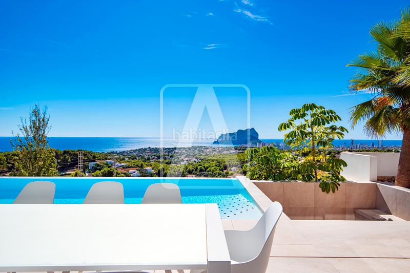 Foto 68001046-49bf-48ad-afed-c1003c317b70. Chalet villa en venta en La Fustera Benissa