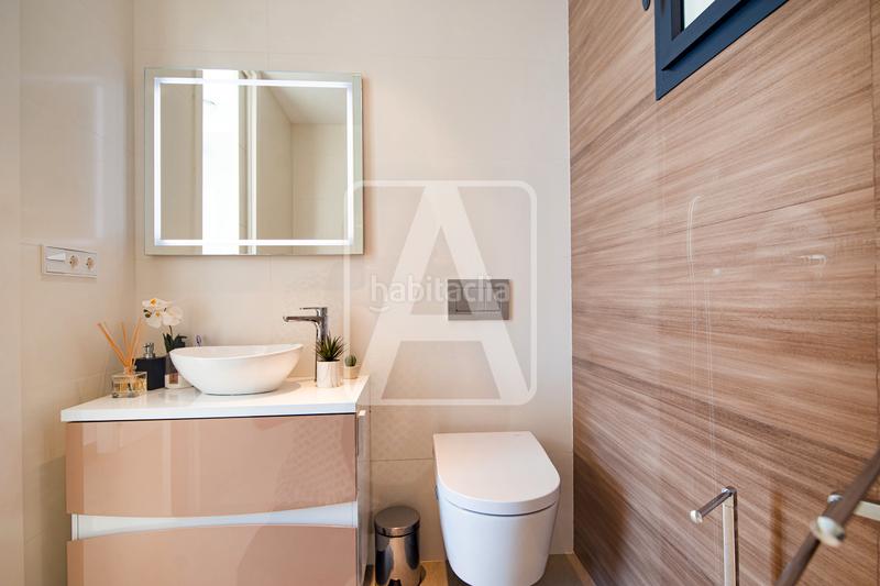 Foto dd42ffa7-d1f6-4cc6-98bd-753256d8a4b2. Chalet villa en venta en La Fustera Benissa